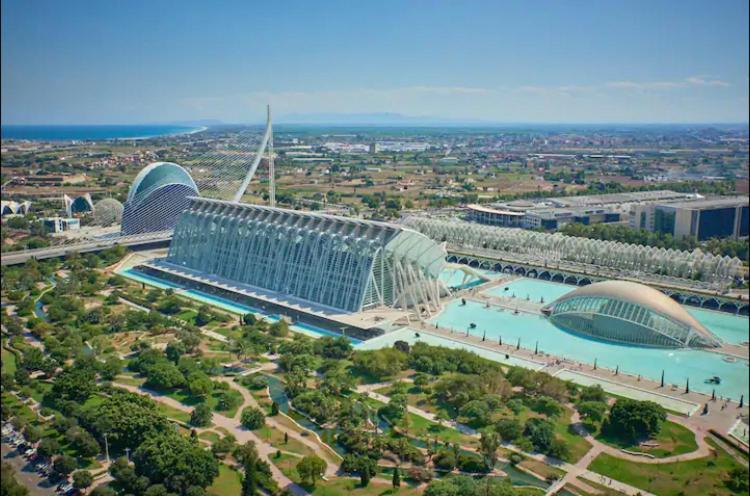 Appartement Lovely Near & Science Valencia