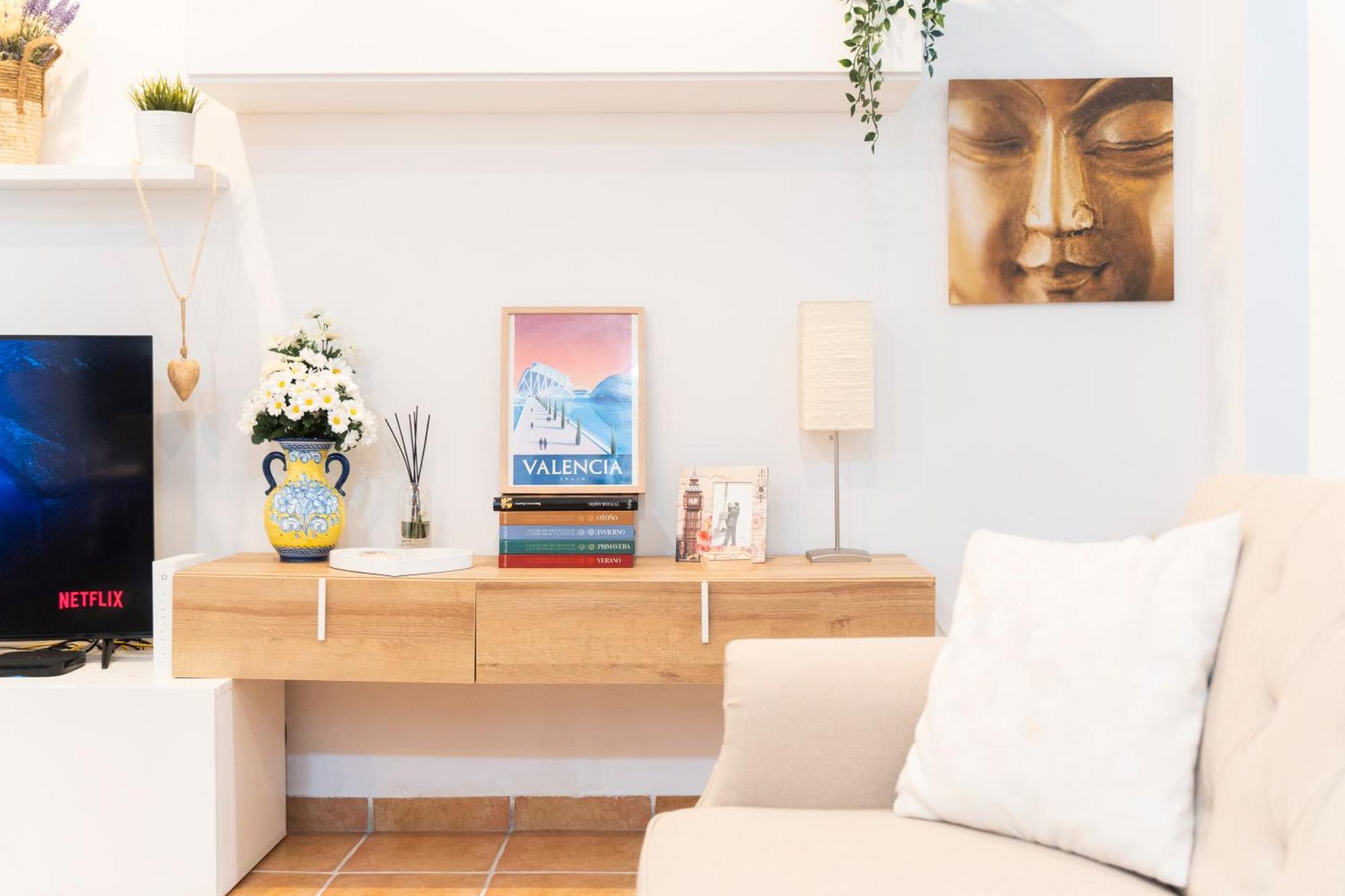 Appartement Lovely Near & Science